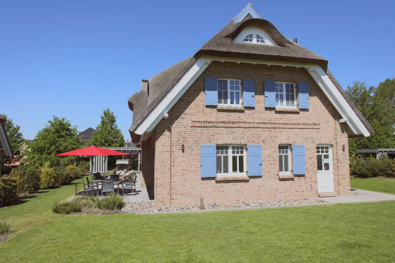 Strandhaus Buskam auf Rügen Lobbe Exterior foto